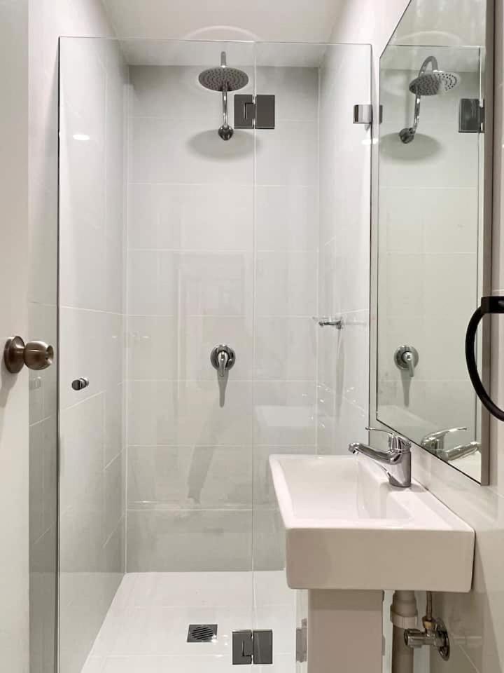 סידני Charming Central Unit In Authentic Building מראה חיצוני תמונה
